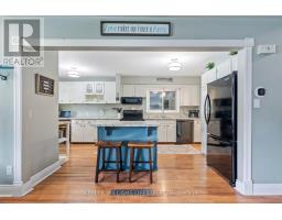 102 WELLESLEY CRESCENT - 14