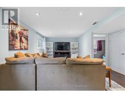 102 WELLESLEY CRESCENT - 28