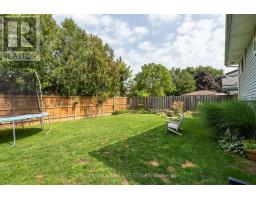 102 WELLESLEY CRESCENT - 36