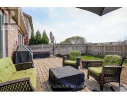 386 CHAMPLAIN AVENUE - 21