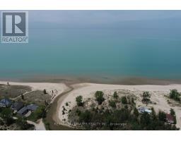7597 BIDDULPH STREET - 38