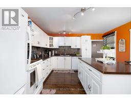 10 SMITH STREET - 25