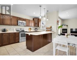 18 BELGRAVE AVENUE - 27