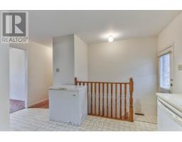 46 BONAPARTE LANE - 13