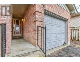 46 BONAPARTE LANE - 3