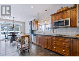 8 DOGWOOD TRAIL - 11
