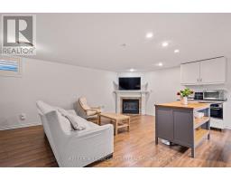 8 DOGWOOD TRAIL - 37