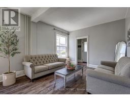 17 OAK STREET - 5