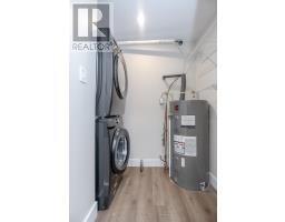202 - 2228 TRAFALGAR STREET - 15