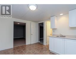 478 VILLAGE GREEN AVENUE - 32