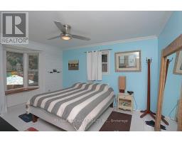 46 HILL STREET - 21