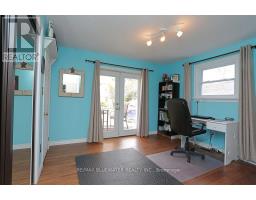46 HILL STREET - 23