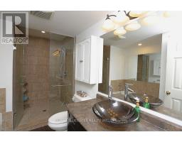 46 HILL STREET - 28