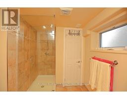 46 HILL STREET - 32