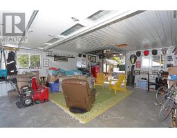 46 HILL STREET - 46