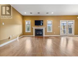 109 SLOAN DRIVE - 21