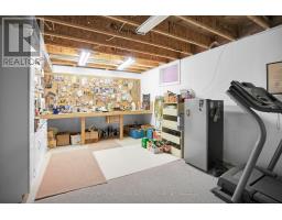 388 PLANE TREE DRIVE - 33