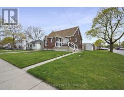 216 VANCOUVER STREET - 1