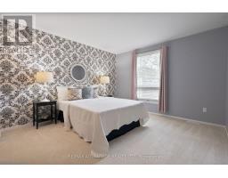 247 EVERGLADE CRESCENT - 18
