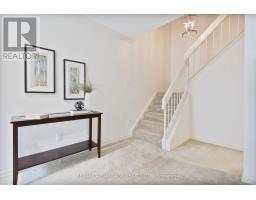 247 EVERGLADE CRESCENT - 28
