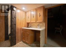 247 EVERGLADE CRESCENT - 37
