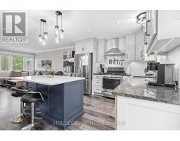 14 CARROLL STREET W - 12