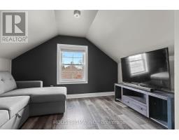 14 CARROLL STREET W - 24