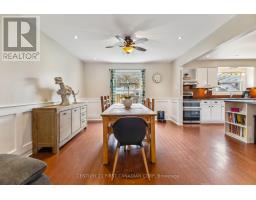 102 BLACKTHORNE CRESCENT - 12