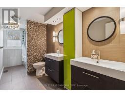 102 BLACKTHORNE CRESCENT - 22