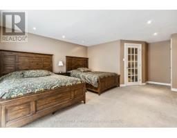 102 BLACKTHORNE CRESCENT - 30