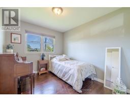 460 BEACHWOOD AVENUE - 16