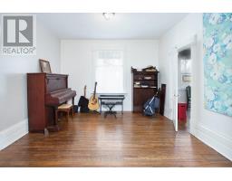 383 QUEEN STREET E - 18