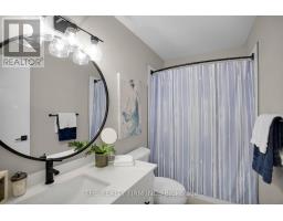 16 - 601 GRENFELL DRIVE - 20