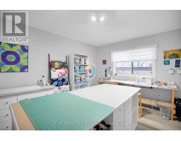 16 - 601 GRENFELL DRIVE - 30