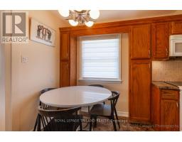 1693 MOFFATT AVENUE - 6