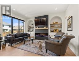 1894 FOUNTAIN GRASS DRIVE - 10