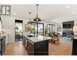 1894 FOUNTAIN GRASS DRIVE - 19