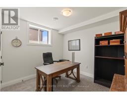 1894 FOUNTAIN GRASS DRIVE - 39