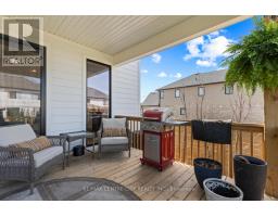 1894 FOUNTAIN GRASS DRIVE - 42