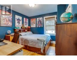32 BRUCE STREET - 18