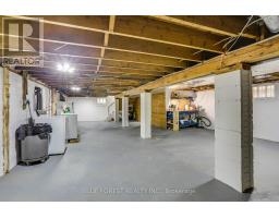 32 BRUCE STREET - 22