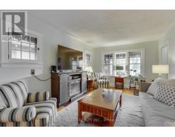 32 BRUCE STREET - 5