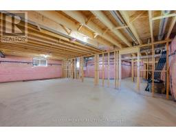 28 BASIL CRESCENT - 41