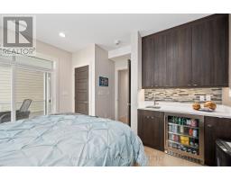 15 - 355 EDITH CAVELL BOULEVARD - 9