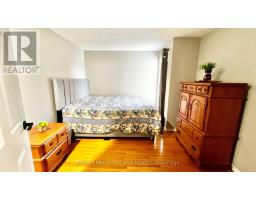 24 - 415 MORGAN AVENUE - 10