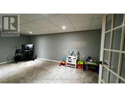 24 - 415 MORGAN AVENUE - 13