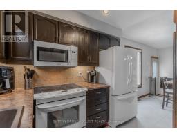 305 BOURNEMOUTH DRIVE - 10