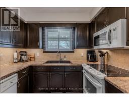 305 BOURNEMOUTH DRIVE - 9