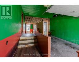 1156 JANE STREET - 38