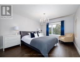 311 AMBLESIDE DRIVE - 17